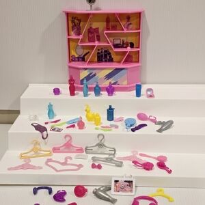 Barbie Beauty Center and Accessories Set